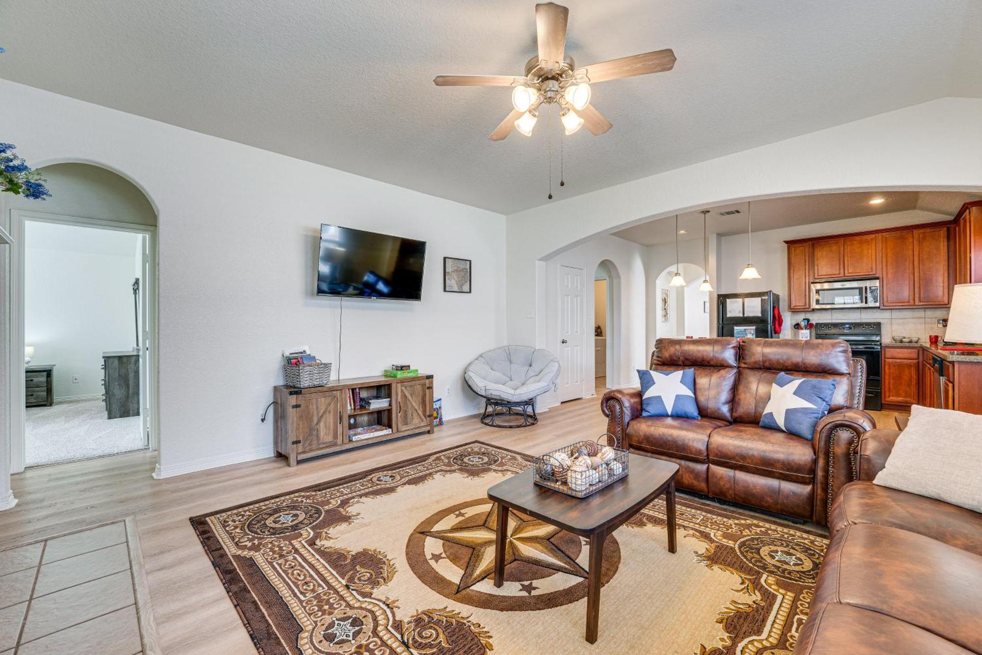 San Antonio Home With Game Room, 9 Mi To Seaworld! Zewnętrze zdjęcie